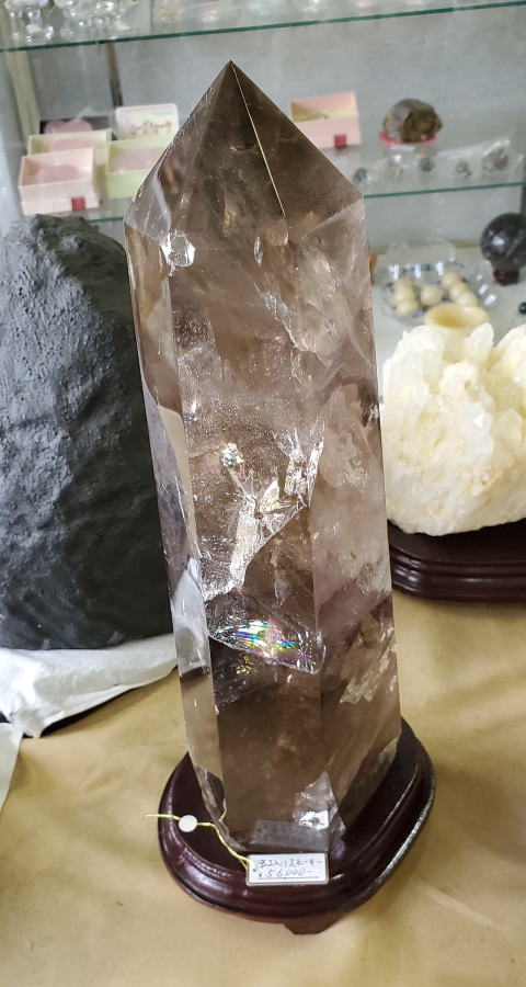 レインボー入り水晶ポイント