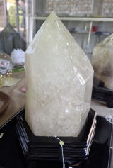 シトリン六角柱（高さ22㎝）