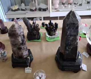 黒水晶クラスター 六角柱