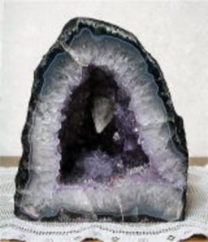 アメジストドーム